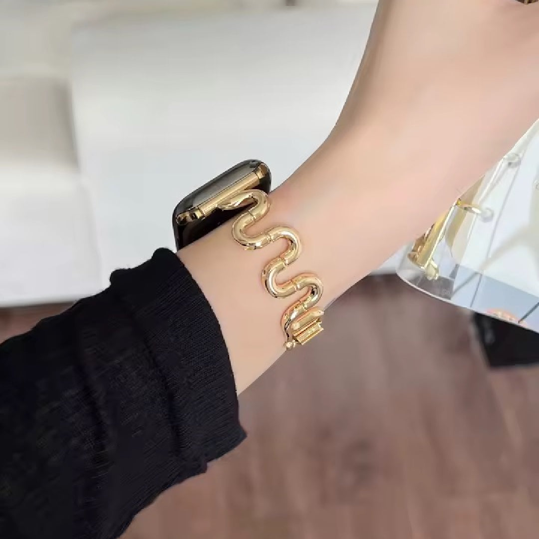 Apple Watch inspired snake strap - gold