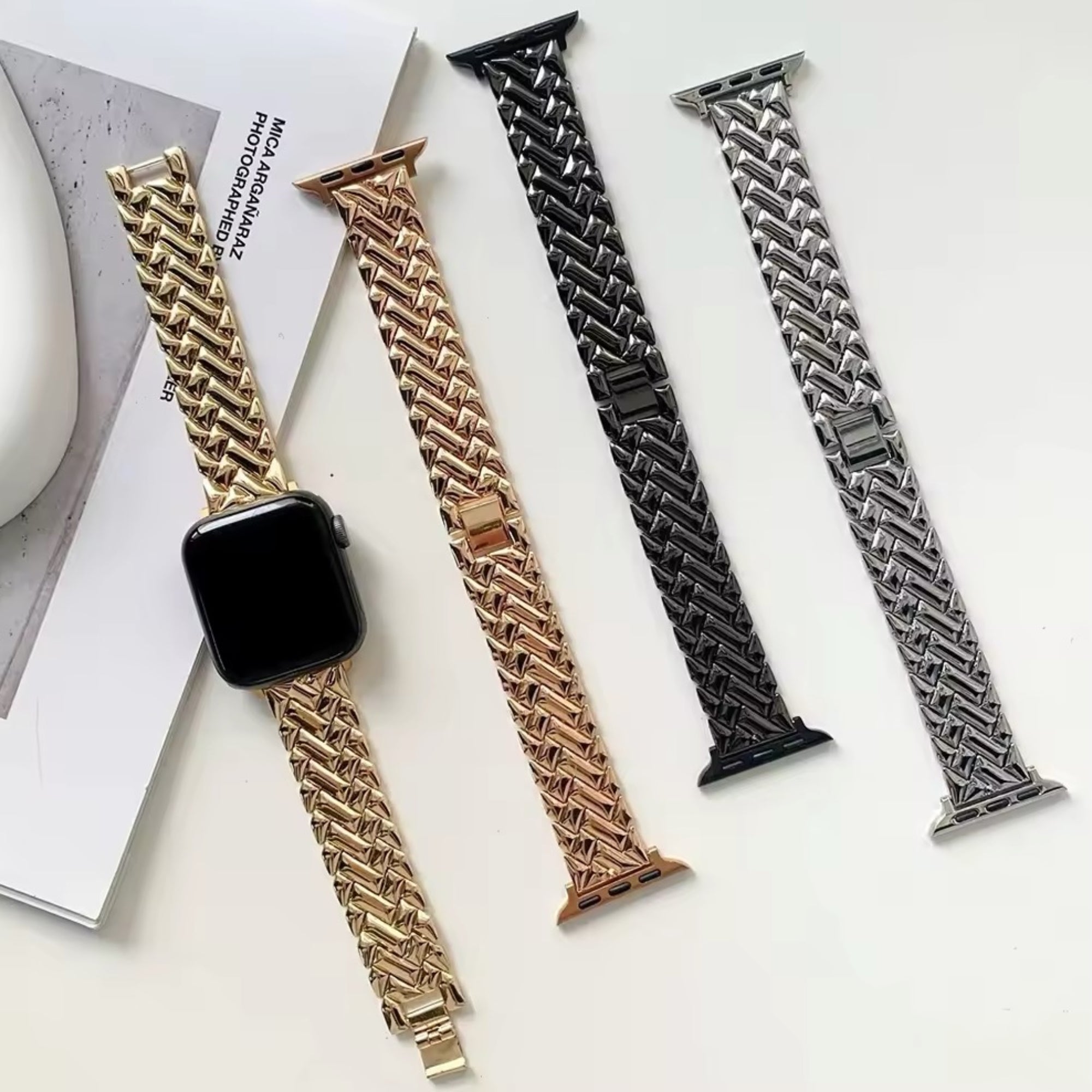 Apple Watch Herringbone Slim Band - Gold