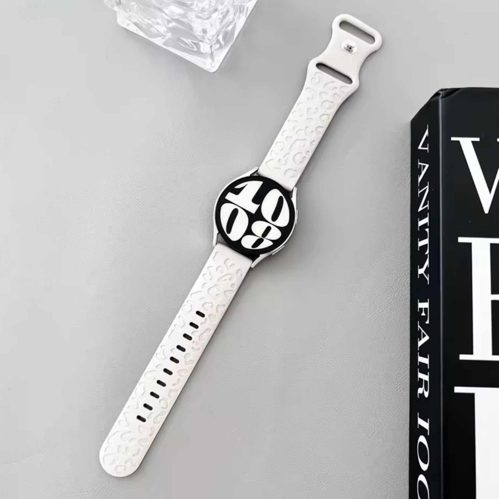 Samsung Galaxy Watch silicone panther strap - starlight