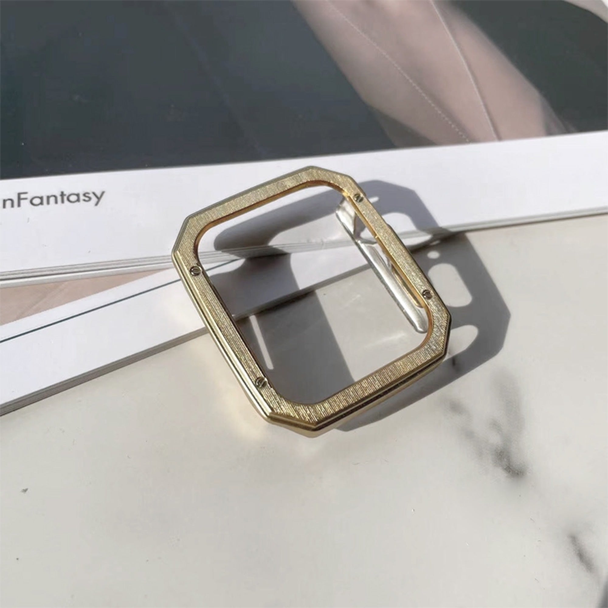 Apple Watch luxury AP frame - gold