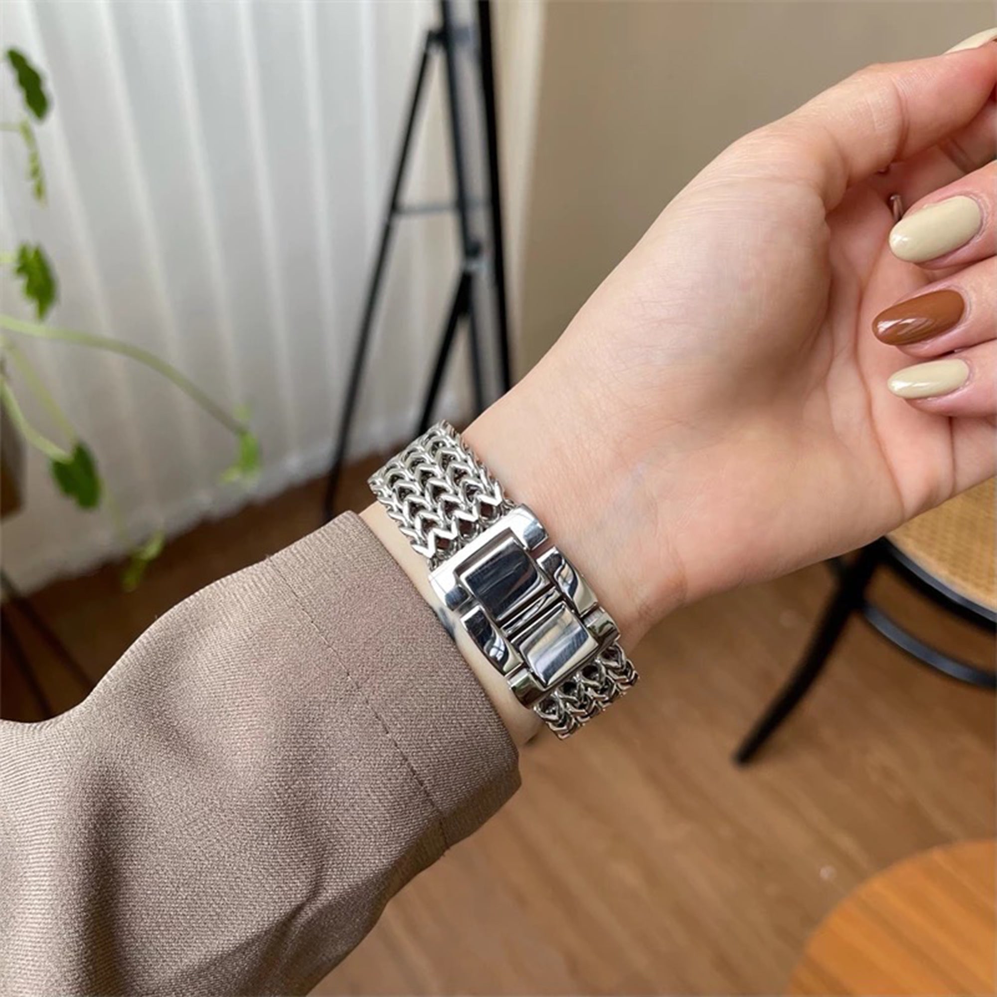 Apple Watch Fischgrätenarmband – Silber