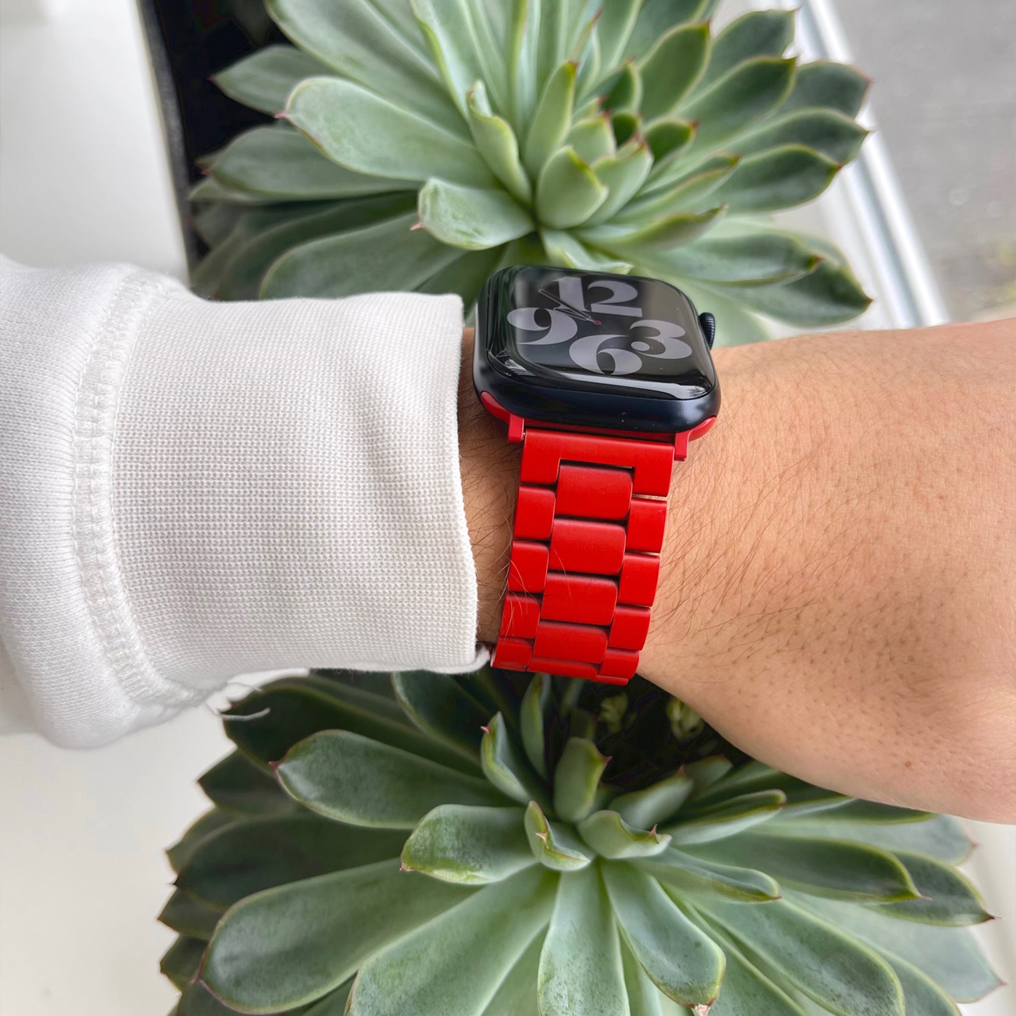 Apple Watch steel link strap - red